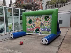 chute-a-gol-inflavel-foto-4